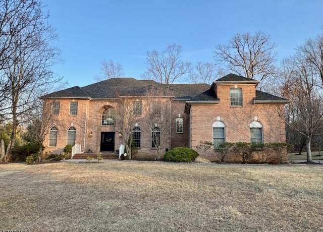 Property at 17 Darkwood Ct, Warren Twp., NJ 07059-2705, 5 beds, 3.5 baths