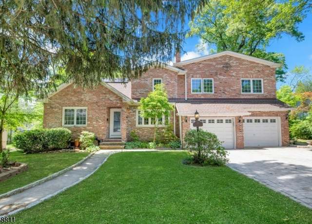Property at 23 Sheridan Ave, West Orange Twp., NJ 07052-2628, 6 beds, 4 baths