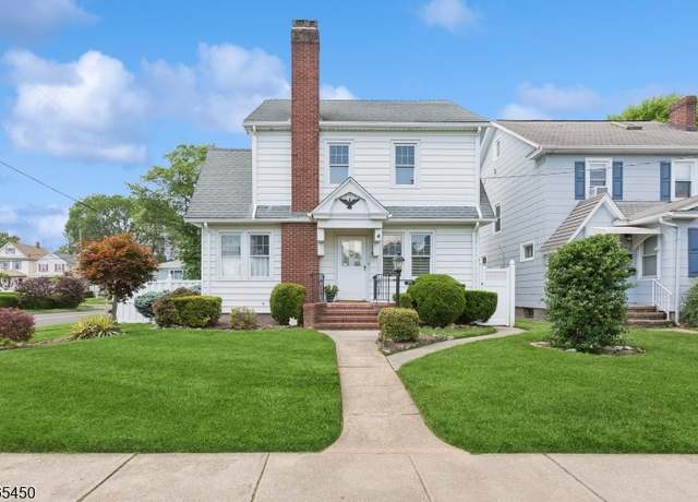 Property at 582 Pierson St, Westfield Town, NJ 07090-4137, 3 beds, 2 baths