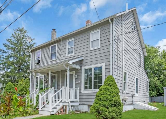 Property at 1014 Railroad Ave, Harmony Twp., NJ 08865-9532, 2 beds, 1 bath
