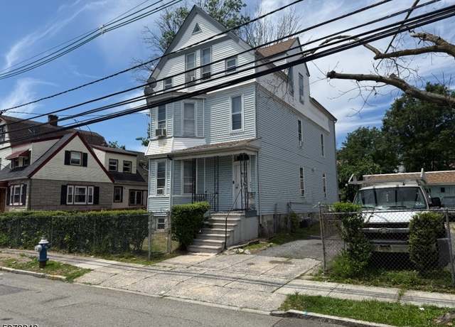 Property at 81 Augusta St, Irvington Twp., NJ 07111-3410, 7 beds, 3 baths