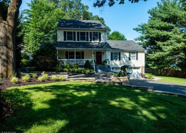 Property at 26 Youngsters Ln, Long Hill Twp., NJ 07933-1336, 5 beds, 3.5 baths