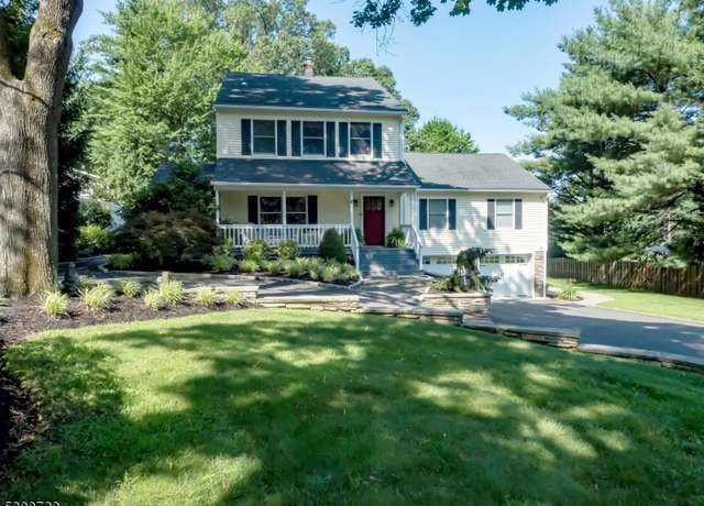Property at 26 Youngsters Ln, Long Hill Twp., NJ 07933-1336, 5 beds, 3.5 baths