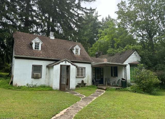 Property at 598 River Rd, Hillsborough Twp., NJ 08844, 2 beds, 1 bath