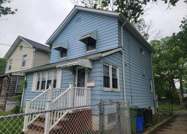Property at 703 Spruce St, Roselle Boro, NJ 07203-2133, 3 beds, 2 baths