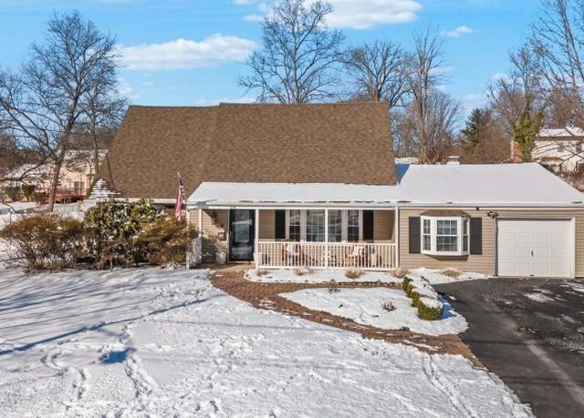 Property at 28 Summerall Rd, Franklin Twp., NJ 08873-2210, 4 beds, 2 baths