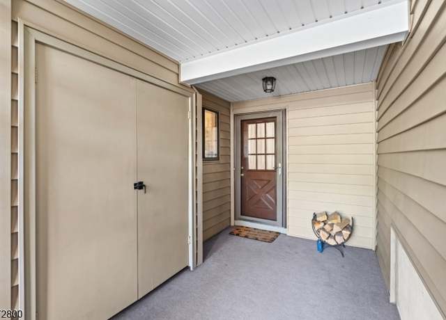 Property at 19 Crossway, Union Twp., NJ 08809, 1 bed, 1 bath