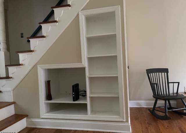 Property at 87 Ridgeway Ave, Hope Twp., NJ 07844, 3 beds, 2 baths