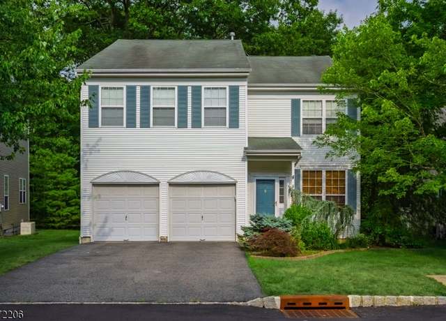 Property at 4 N Glen Cir, Jefferson Twp., NJ 07438-9534, 4 beds, 2.5 baths