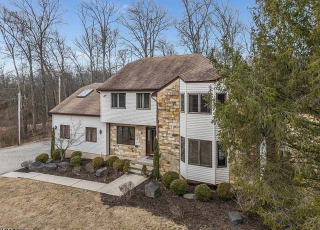 Property at 105 BYRAM-KINGWOOD Rd, Kingwood Twp., NJ 08559-1323, 4 beds, 2.5 baths