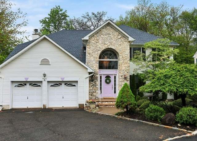 Property at 19 Trails End Ct, Westfield Town, NJ 07090-3750, 4 beds, 3.5 baths