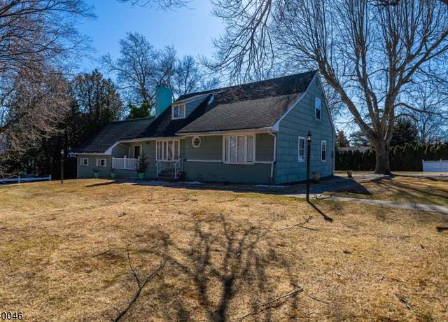 Property at 843 Lake Ave, Clark Twp., NJ 07066, 4 beds, 3 baths