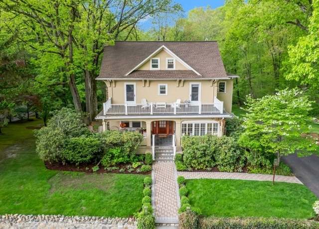 Property at 34 Crane Rd, Mountain Lakes Boro, NJ 07046-1604, 5 beds, 3.5 baths