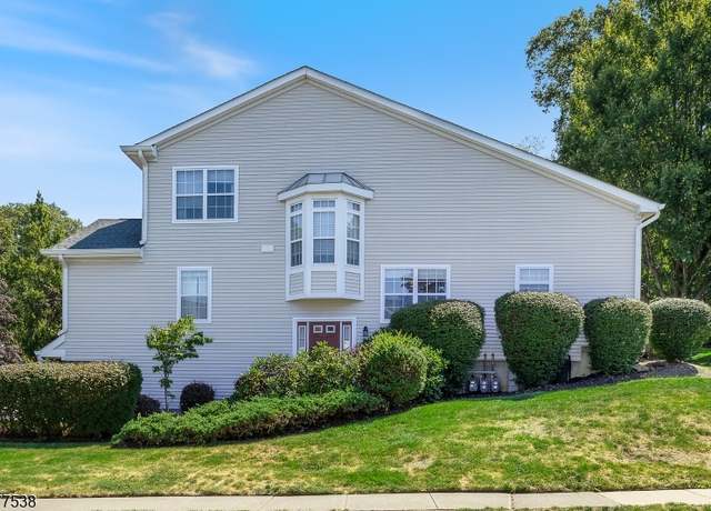 Property at 2706 Ashfield Ct, Denville Twp., NJ 07834-3469, 3 beds, 2.5 baths