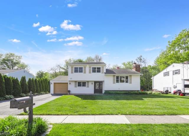Property at 9 Alden Ter, Mount Olive Twp., NJ 07836-9530, 4 beds, 1.5 baths