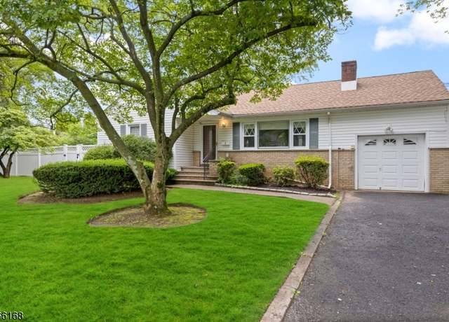Property at 3 Casey Ave, East Hanover Twp., NJ 07936-2928, 3 beds, 2 baths