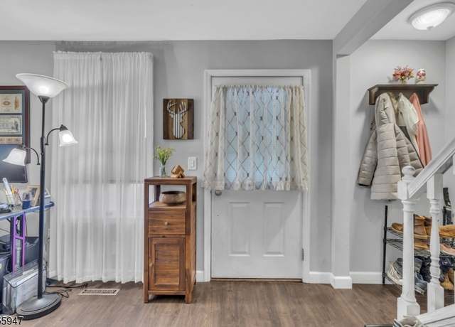 Property at 74 S Lincoln Ave, Washington Boro, NJ 07882-2104, 2 beds, 1.5 baths