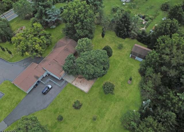 Property at 1025 Rt523, Readington Twp., NJ 08822-7027, 4 beds, 2.5 baths