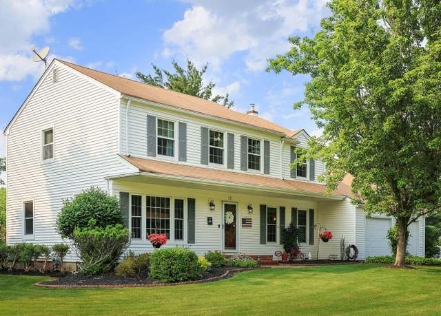 Property at 12 Fox Chase Run, Hillsborough Twp., NJ 08844-2129, 4 beds, 2.5 baths