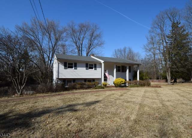 Property at 247 Lyons Rd, Bernards Twp., NJ 07920-2215, 4 beds, 2.5 baths