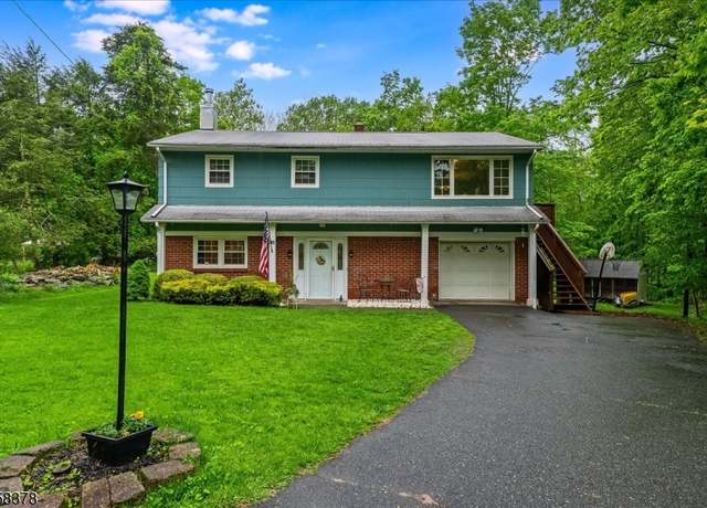 Property at 959 Cedar Dr, Stillwater Twp., NJ 07860-4515, 3 beds, 1.5 baths