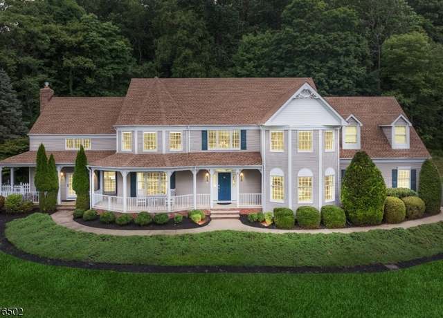 Property at 21 Country Pl, Clinton Twp., NJ 08833-3100, 4 beds, 3.5 baths