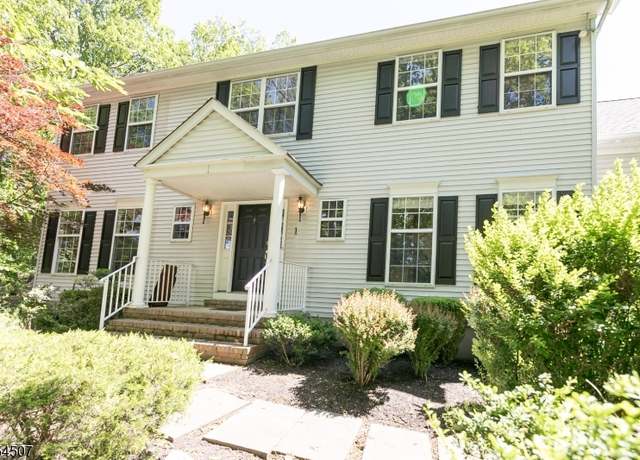 Property at 1 Alpine Dr, Denville Twp., NJ 07834-1401, 4 beds, 2.5 baths