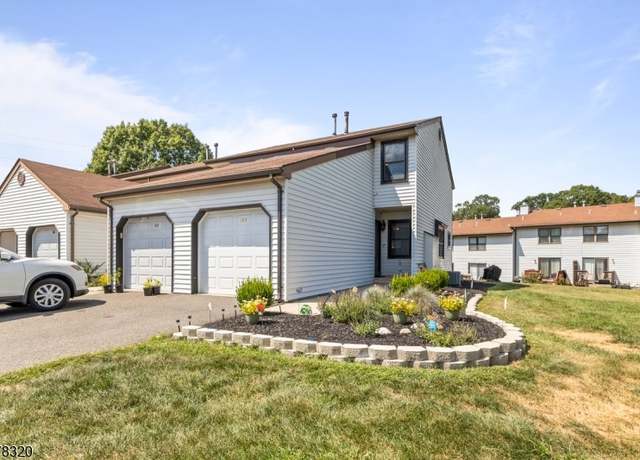 Property at 160 Locust Ct, Raritan Twp., NJ 08822-2022, 2 beds, 1.5 baths