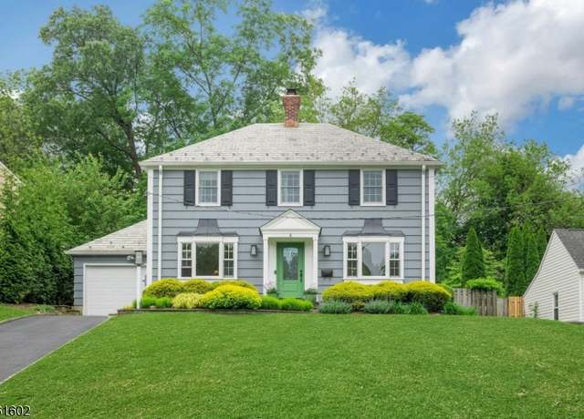 Property at 4 Beekman Rd, Summit City, NJ 07901-1706, 4 beds, 2.5 baths