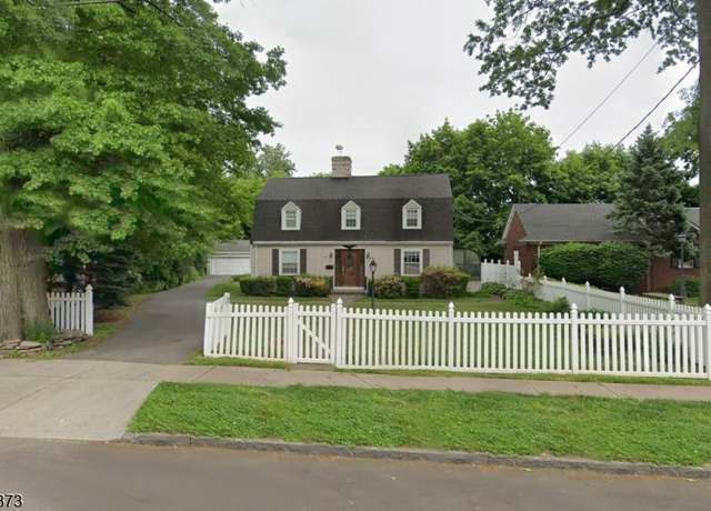 Property at 1237 Bryant St, Rahway City, NJ 07065-3209, 3 beds, 2.5 baths