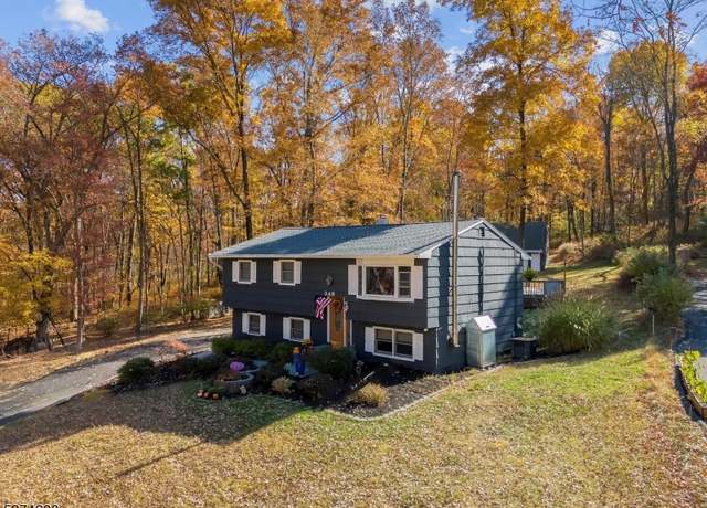 Property at 348 River Rd, Mount Olive Twp., NJ 07836, 3 beds, 2 baths