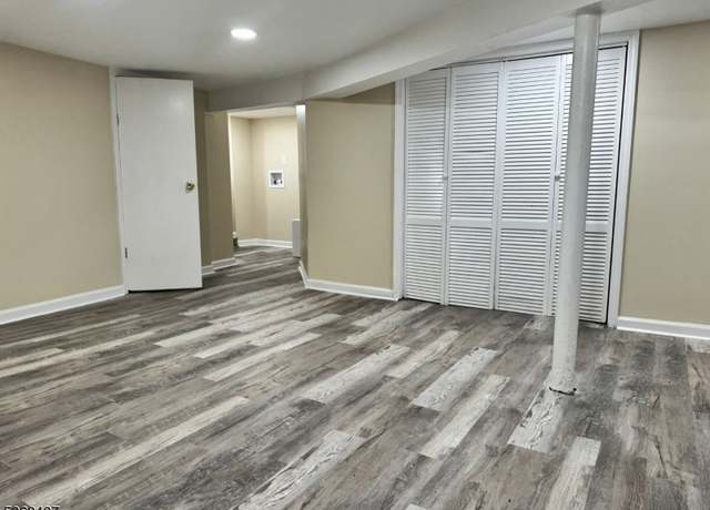 Property at 705 S 15Th St, Newark City, NJ 07103-1459, 4 beds, 3 baths