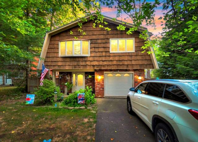 Property at 52 River Rd, Byram Twp., NJ 07874-3442, 3 beds, 2 baths