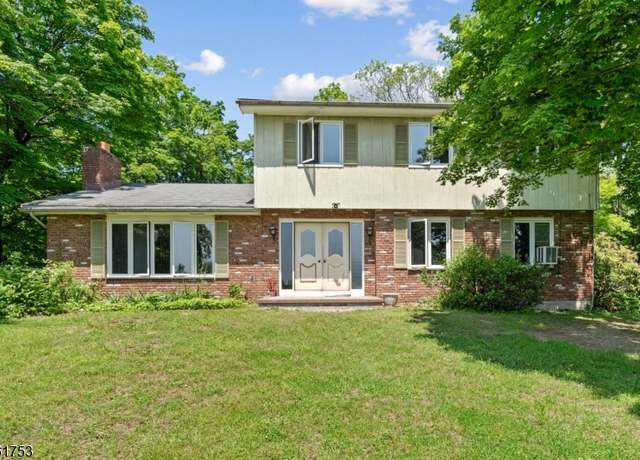 Property at 3 Bingham Ln, Blairstown Twp., NJ 07825-9324, 4 beds, 2.5 baths