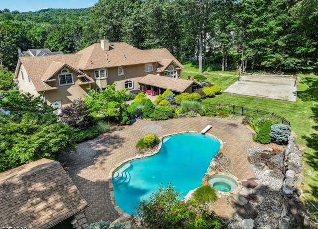 Property at 28 Cottonwood Trl, Sparta Twp., NJ 07871-3476, 5 beds, 4 baths