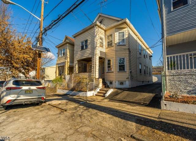 Property at 319 E 21st St, Paterson City, NJ 07513-1546, 4 beds, 3 baths