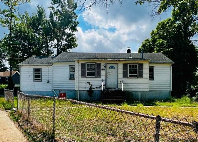Property at 80 Seeley Ave, Keansburg Boro, NJ 07734-1230, 4 beds, 1 bath