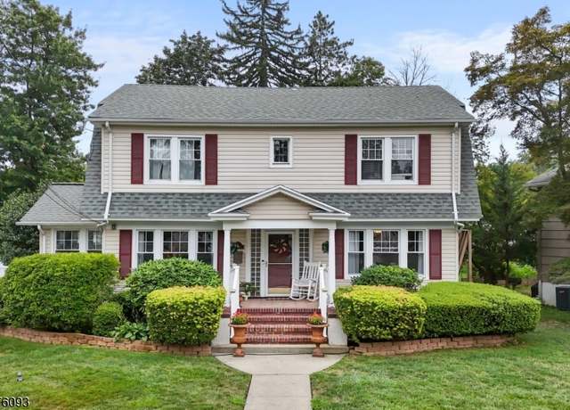 Property at 61 Willow Ave, North Plainfield Boro, NJ 07060-4528, 4 beds, 3.5 baths