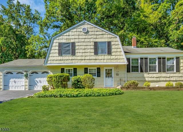 Property at 1163 Colonial Way, Bridgewater Twp., NJ 08807-1219, 4 beds, 2.5 baths