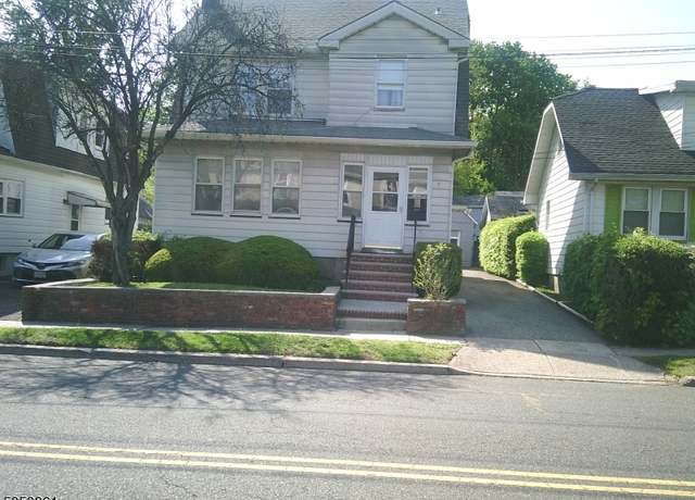 Property at 5 Franklin Ave, Montclair Twp., NJ 07042-2407, 5 beds, 2.5 baths