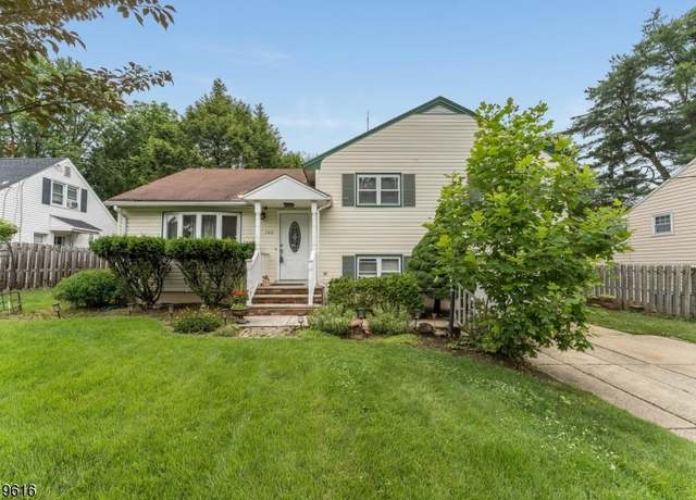 Property at 740 Mountain Ave, Bridgewater Twp., NJ 08805-1402, 3 beds, 2 baths