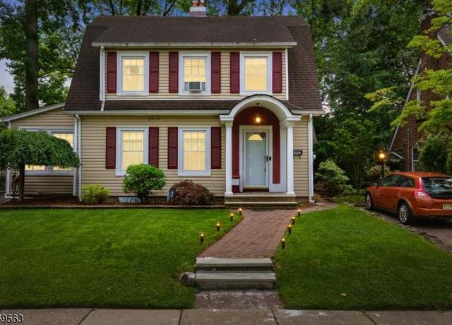 Property at 528 Wyndham Rd, Teaneck Twp., NJ 07666-2612, 3 beds, 1.5 baths