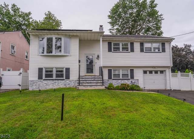 Property at 881 Garden St, Union Twp., NJ 07083-6557, 4 beds, 2 baths