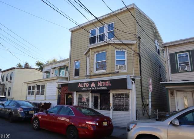 Property at 195 Preakness Ave, Paterson City, NJ 07502-2131, 5 beds, 4 baths