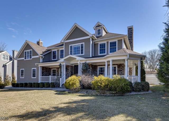 Property at 19 Carol Rd, Westfield Town, NJ 07090-1818, 6 beds, 5.5 baths