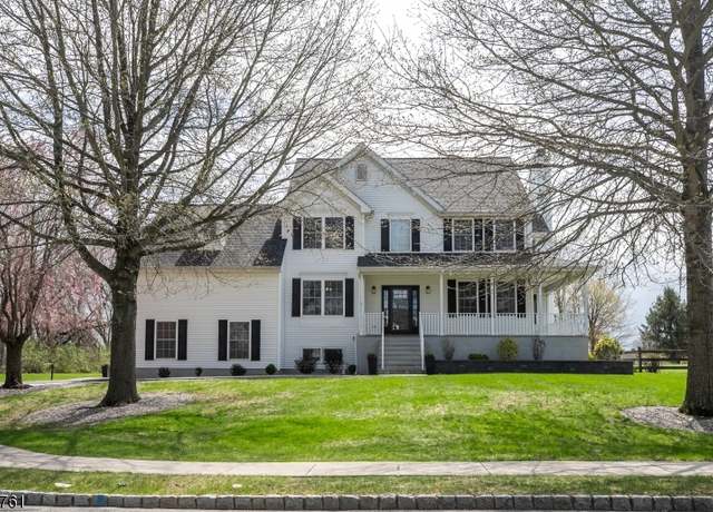 Property at 530 Dori Pl, Greenwich Twp., NJ 08886-3209, 4 beds, 2.5 baths