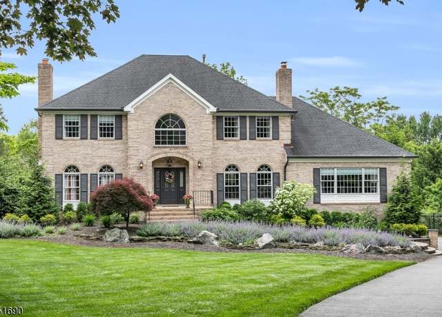 Property at 146 Linden Dr, Bernards Twp., NJ 07920-1965, 5 beds, 4 baths