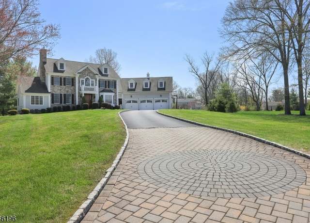 Property at 82 Queen Anne Dr, Bernards Twp., NJ 07920-2331, 5 beds, 3.5 baths