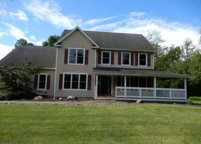 Property at 170 Vail Rd, Knowlton Twp., NJ 07832-2426, 4 beds, 2.5 baths