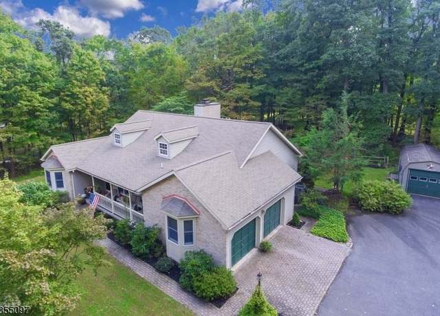 Property at 336 State Route 12, Raritan Twp., NJ 08822-4102, 3 beds, 3 baths